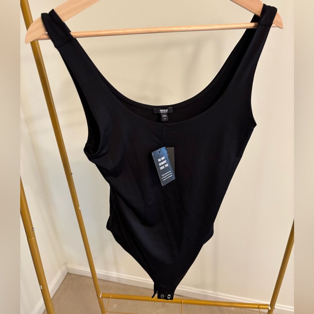 Express body contour tank bodysuit black NWT